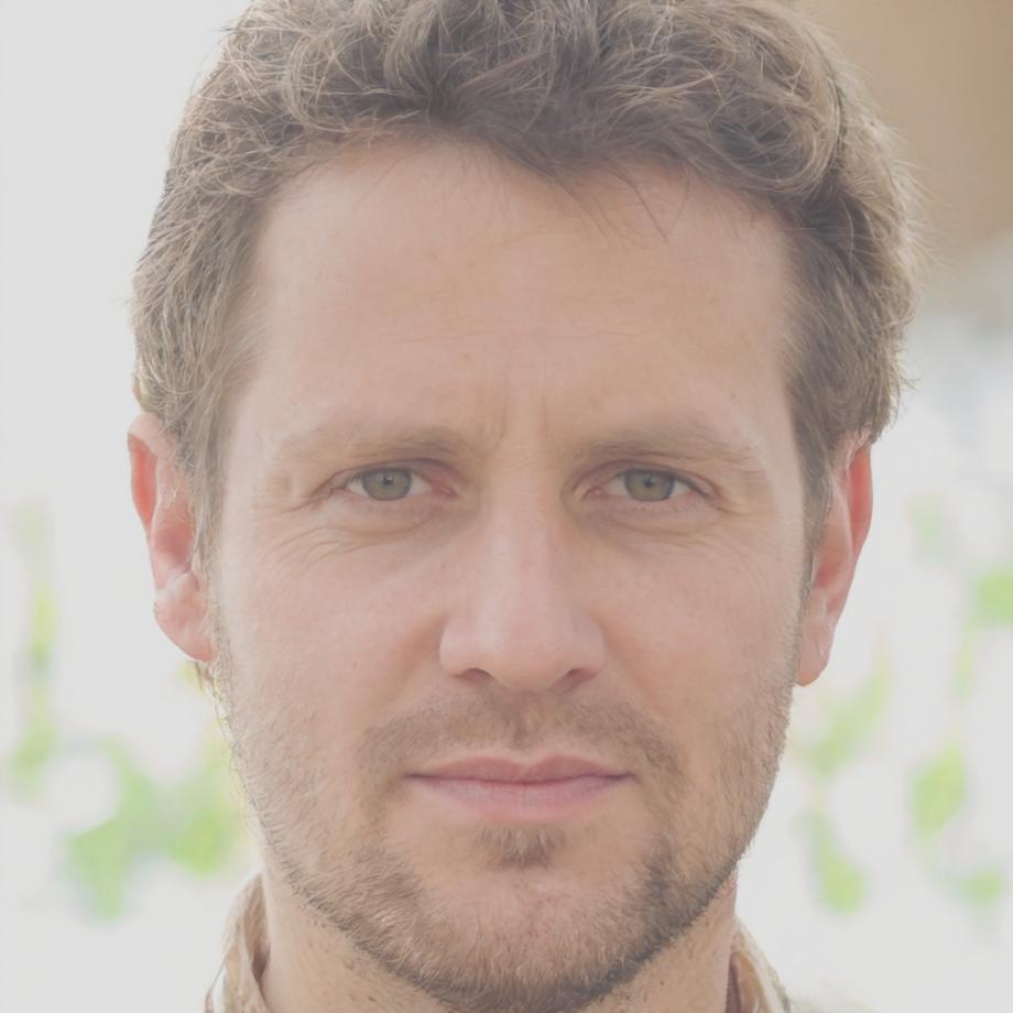 Portrait de Vincent Rousseau, consultant financier